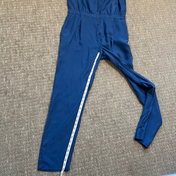 NWT Iris & Ink Silk Jumpsuit Blue Short Sleeve Button Front Coveralls Size 14 - Picture 5 of 9